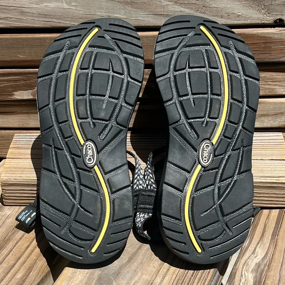 - Chaco Zx2 Classic Double Strap Toe Sandals SZ 6! LIKE NEW!